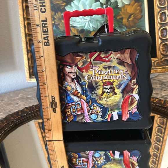 Disney New Rare Pirates of the Caribbean plastic Lunchbox Pale Tote Lunch Box - Picture 7 of 8